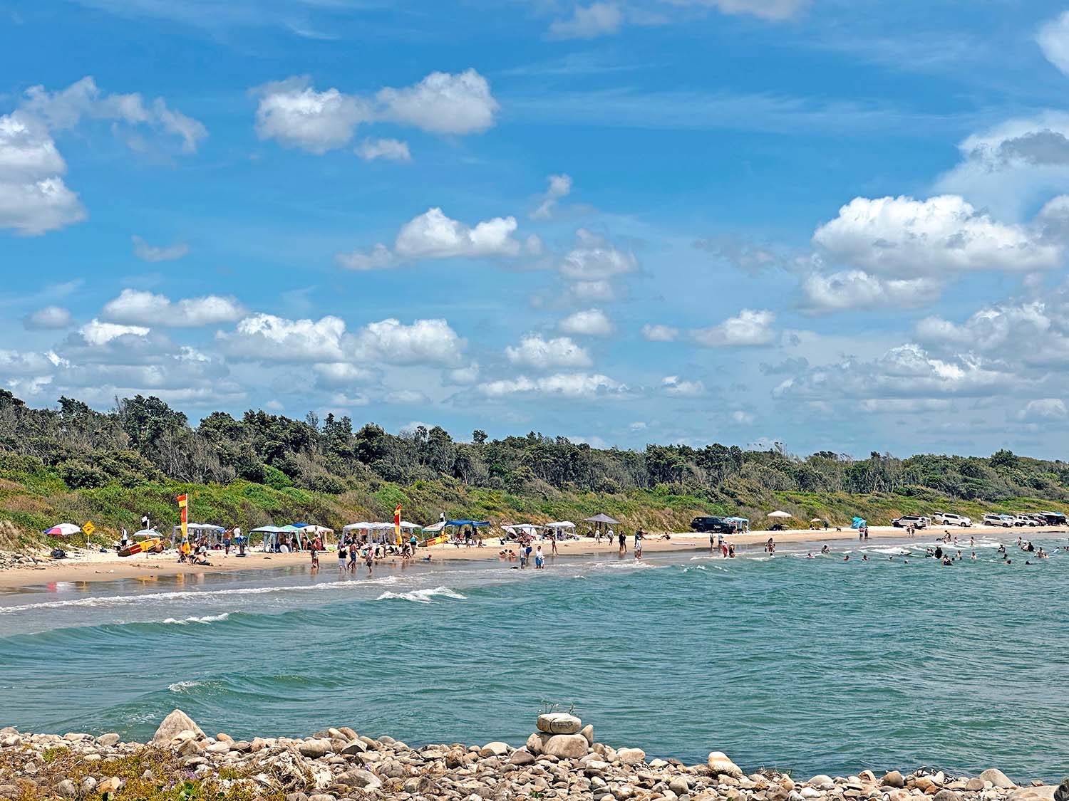 CrowdyHeadBeach-Swimming